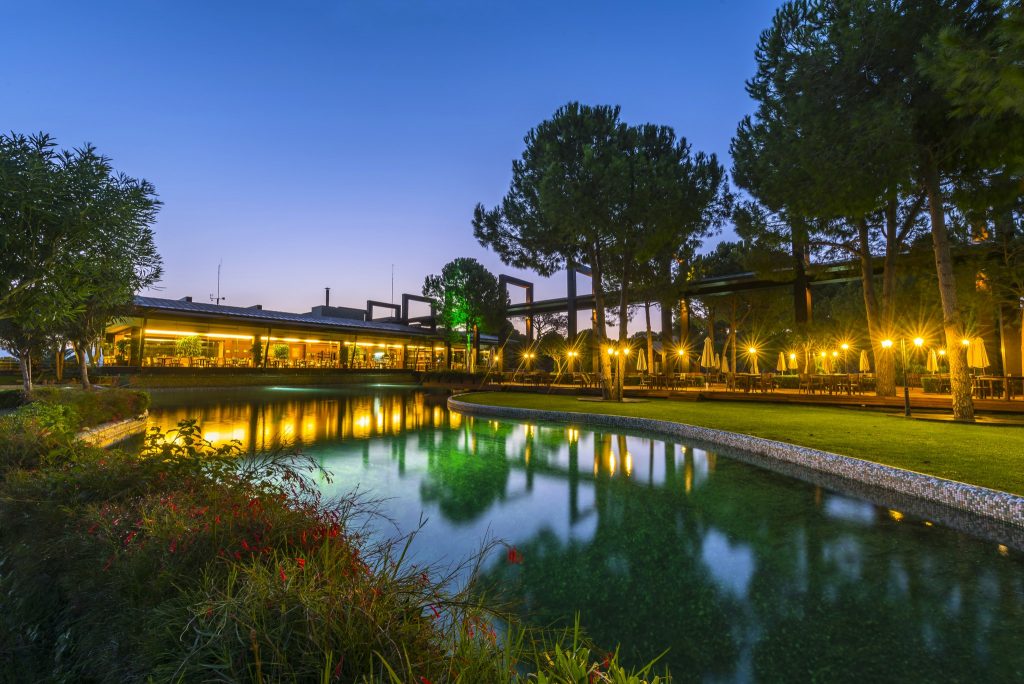 ongol-golfmatkat-pelimatkat-gloria-clubhouse