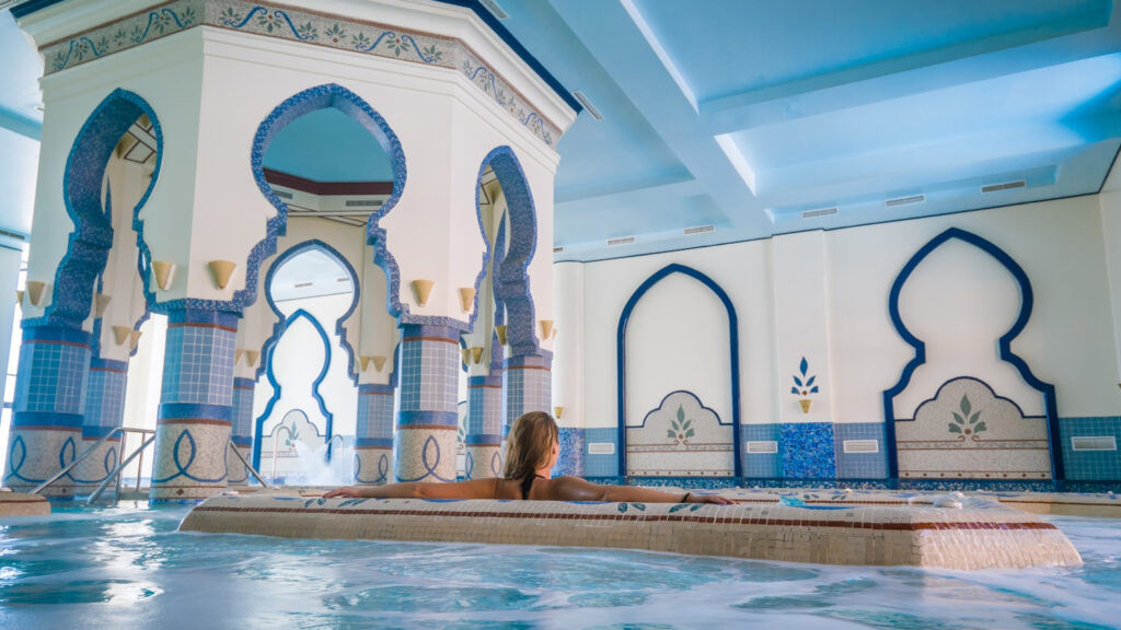 ongolf-golfmatkat-egypti-The-Cascades-Hotel-1